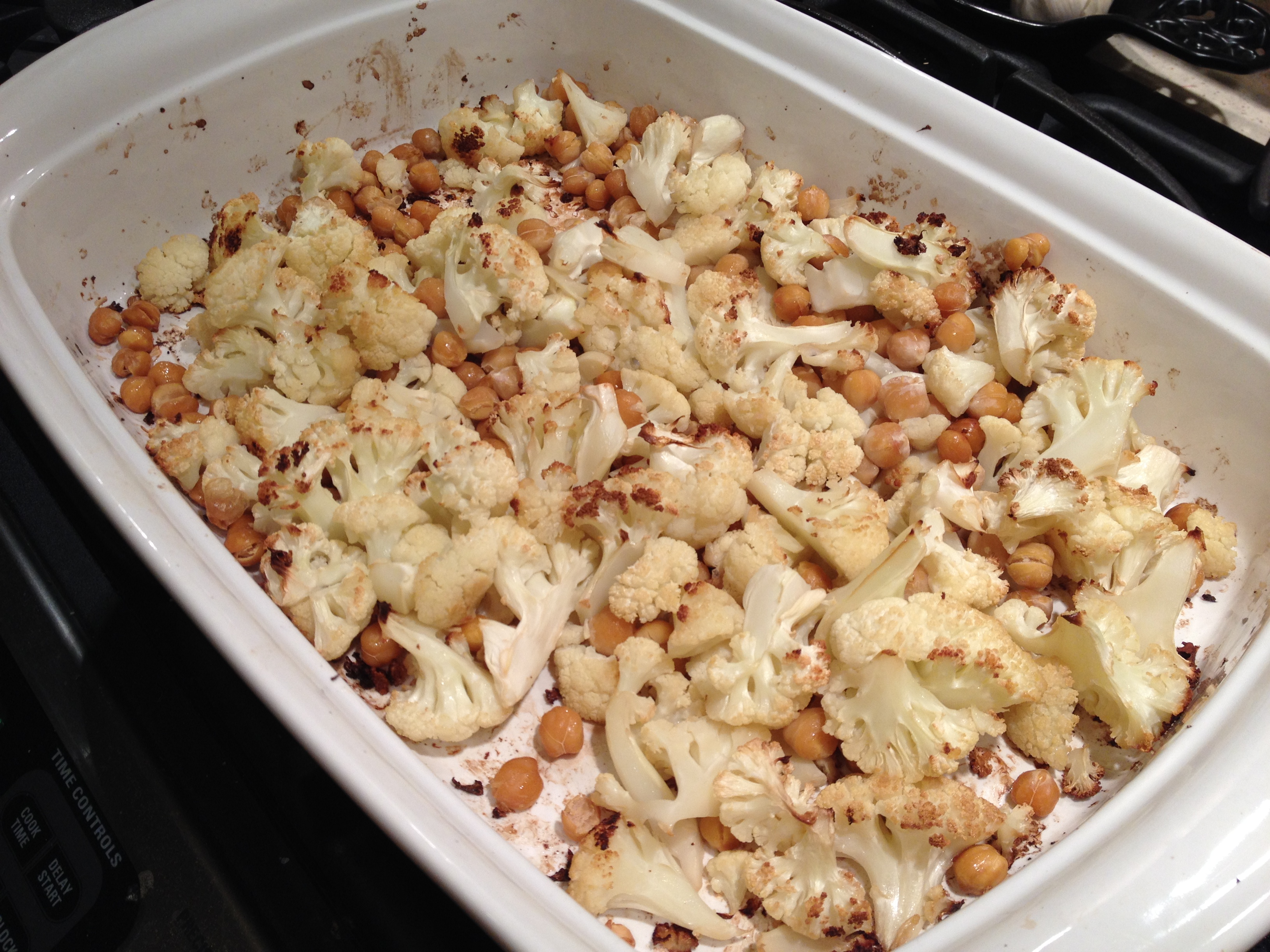 Roasted Cauliflower & Chickpeas with Mustard & Parsley | Hugs ‘n Kitchen