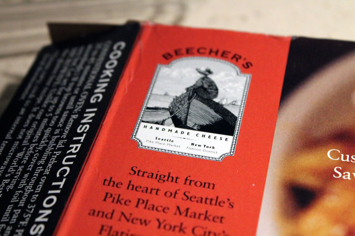 Beecher's Mac & Cheese | Hugs 'n Kitchen