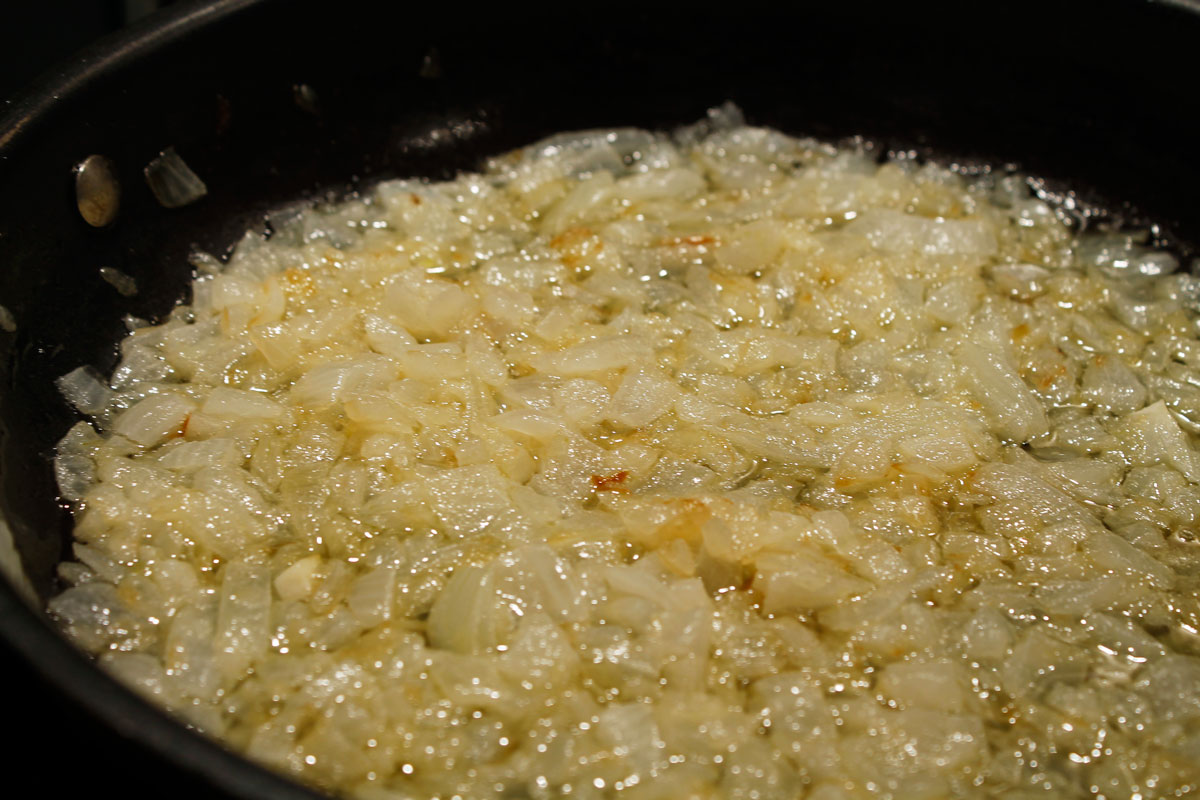 Cheesy Twice Baked Potatoes | Hugs 'n Kitchen